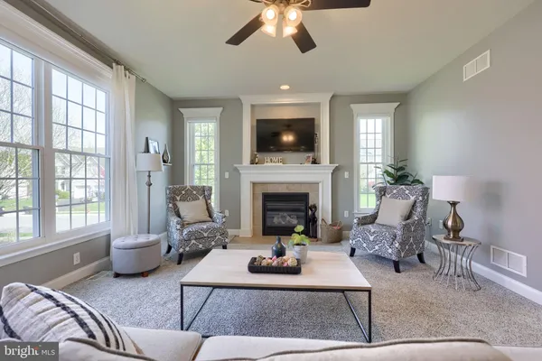 $725,000 | 328 Cobblers Court, Lititz, PA 17543
