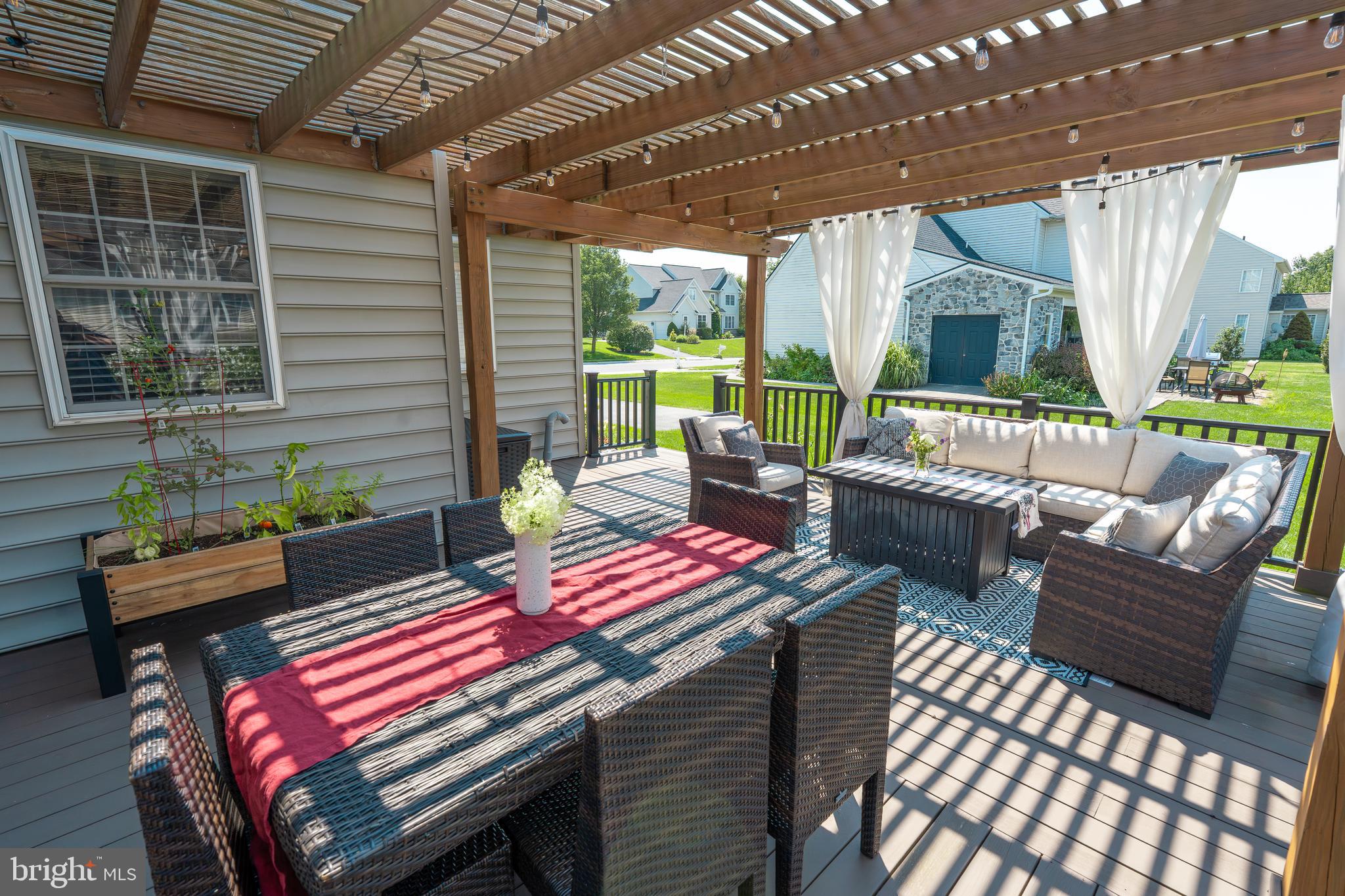 328 Cobblers Court Lititz, PA 17543 - Photo 22 of 60