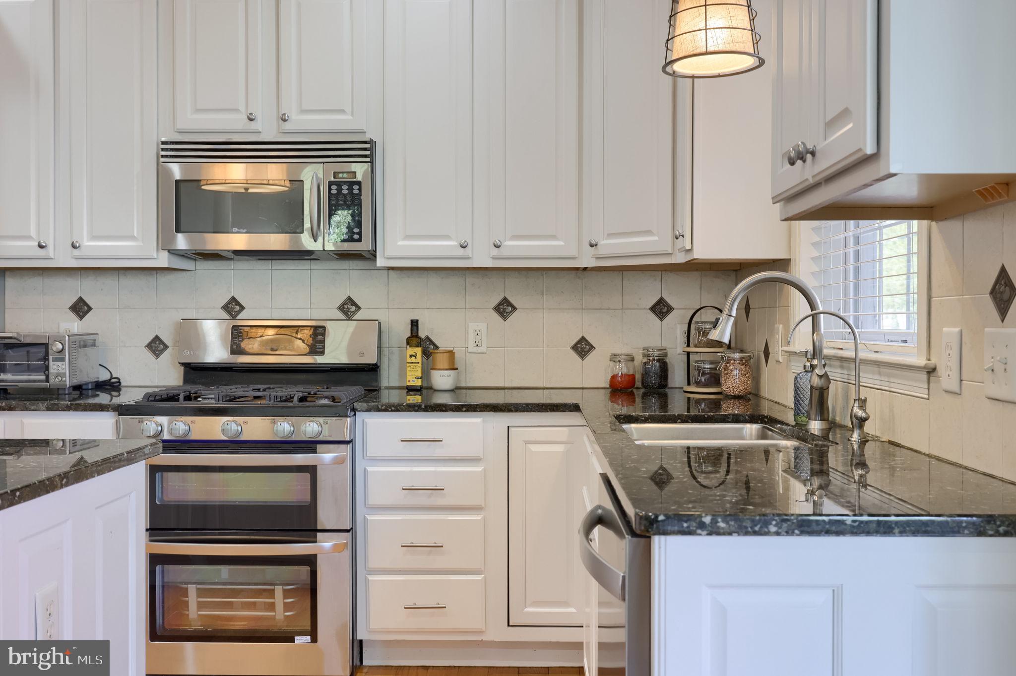 328 Cobblers Court Lititz, PA 17543 - Photo 28 of 60