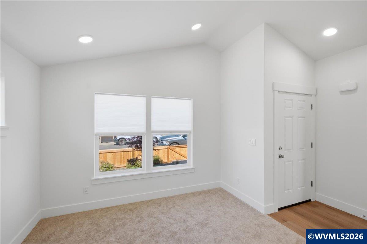 4747 Harrier Street Albany, OR 97322 - Photo 7 of 42