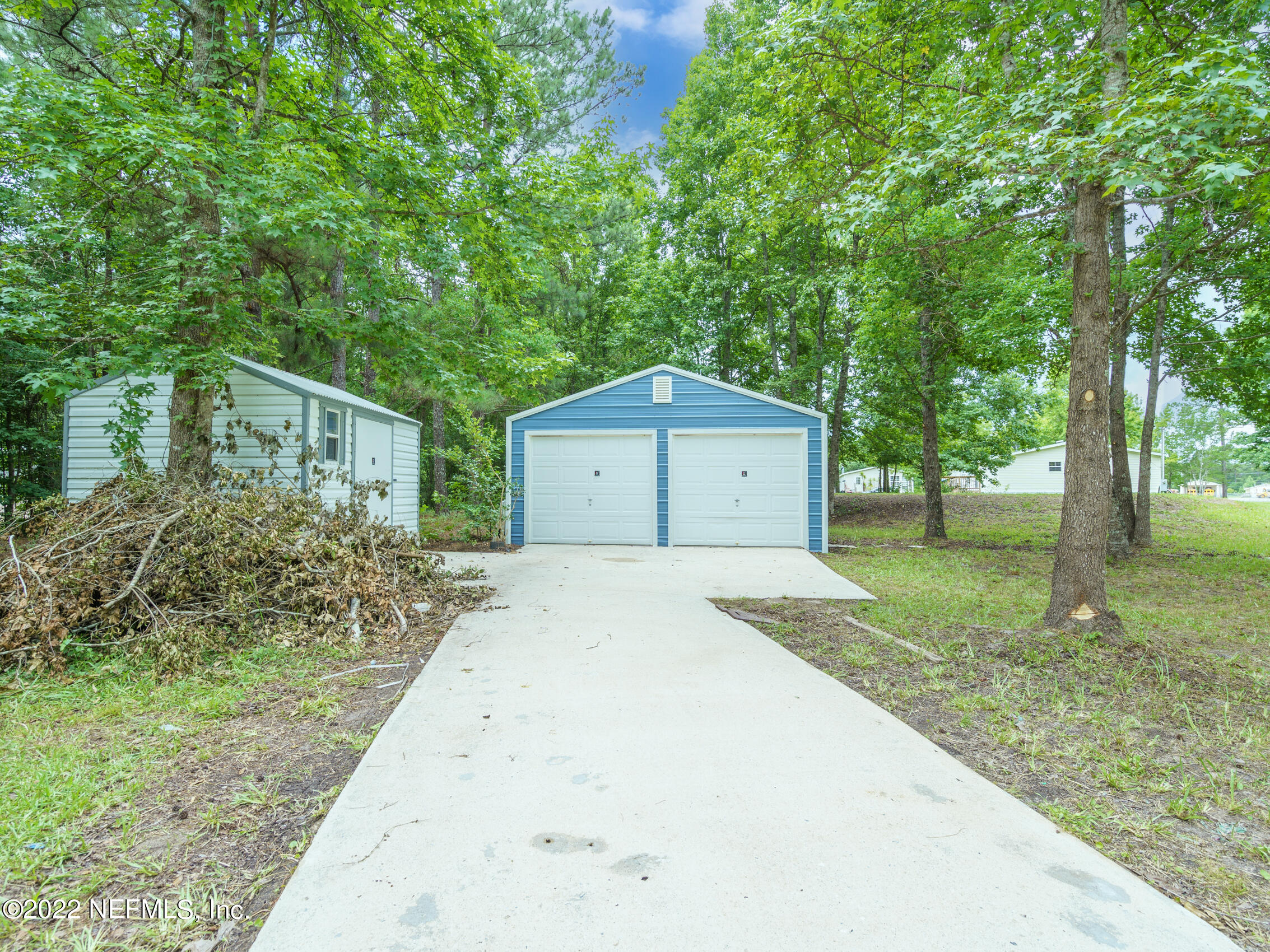 45435 Eula B Road Callahan, FL 32011 - Photo 31 of 35 Garage