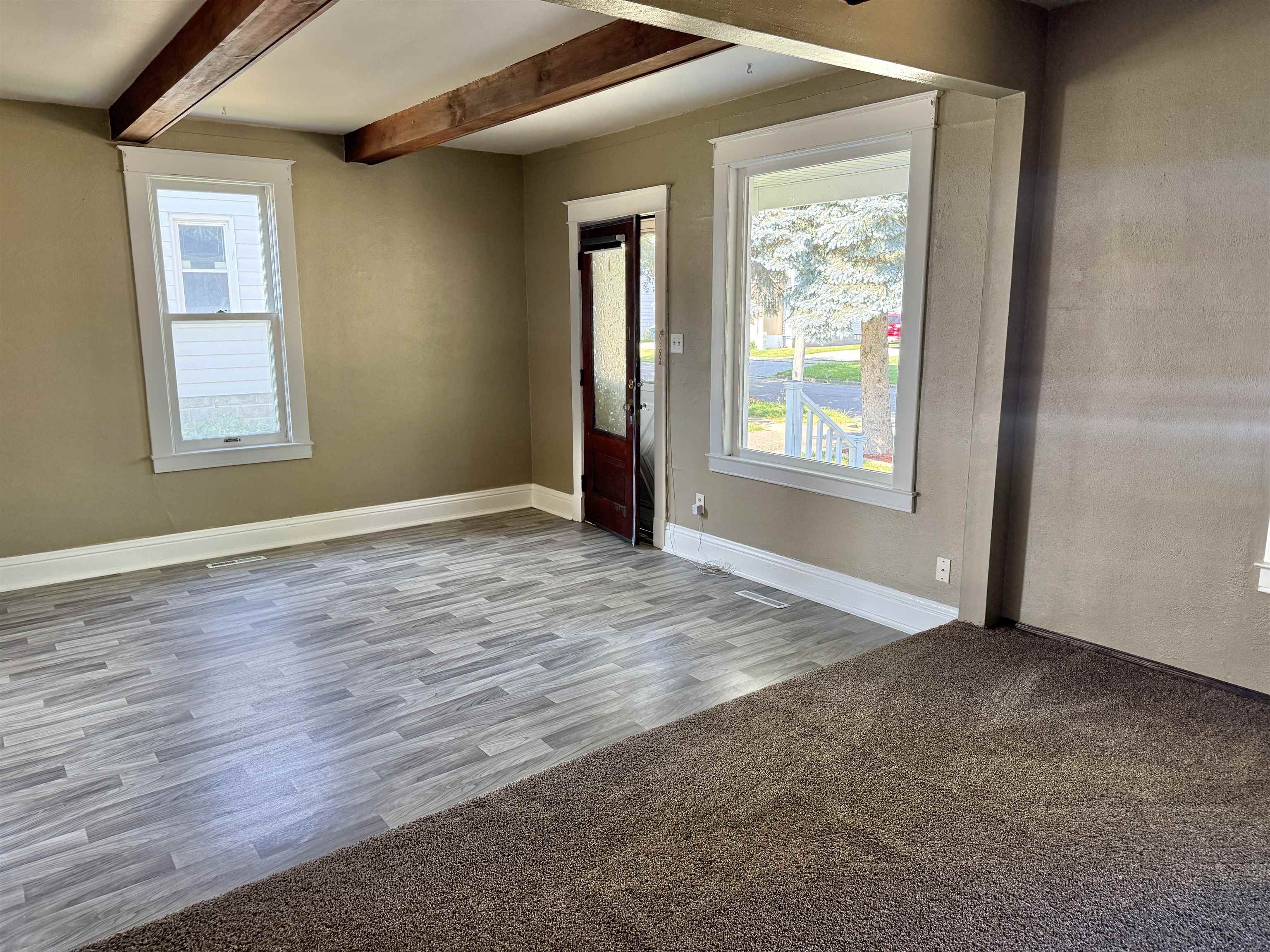 1013 South Jackson Street Bay City, MI 48708 - Photo 10 of 37