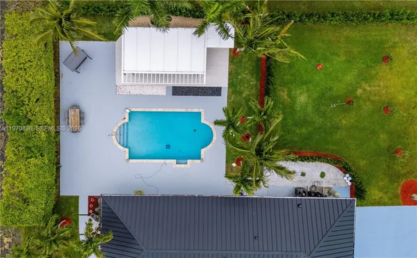 an aerial view of a house having outdoor space