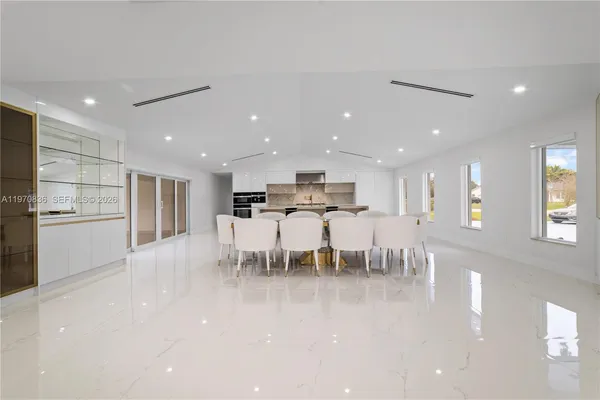 $3,200,000 | 2651 Southwest 141st Terrace, Davie, FL 33330