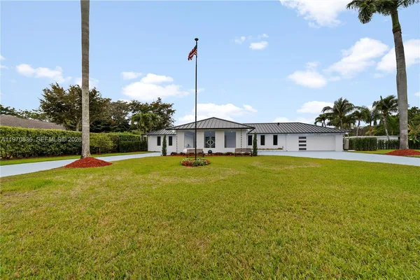 $3,200,000 | 2651 Southwest 141st Terrace, Davie, FL 33330