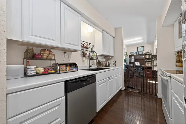 $129,750 | 16120 Stuebner Airline Road, Unit 602, Spring, TX 77379