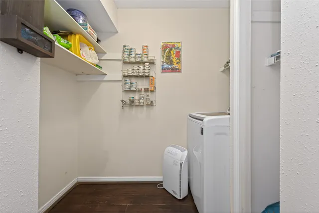 $135,000 | 16120 Stuebner Airline Road, Unit 602, Spring, TX 77379