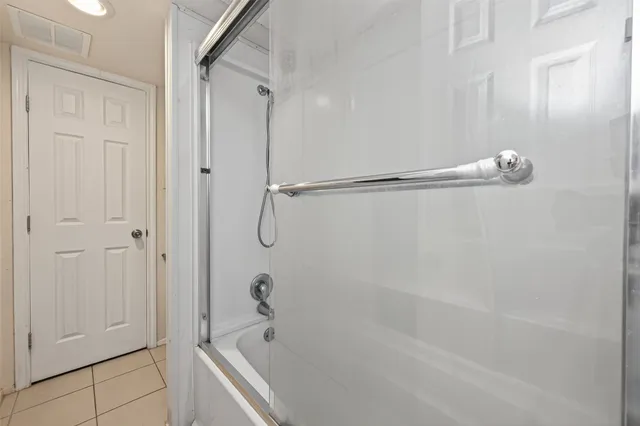 $129,750 | 16120 Stuebner Airline Road, Unit 602, Spring, TX 77379