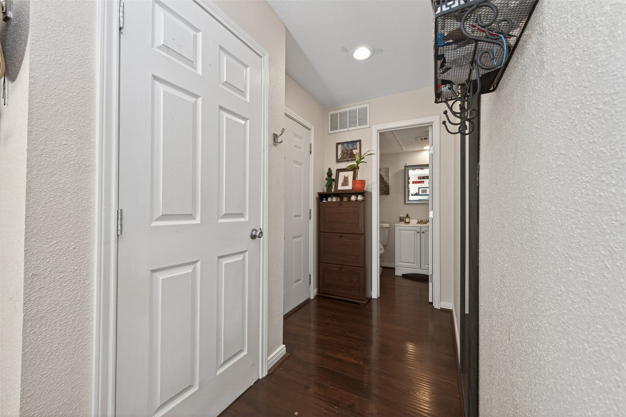 16120 Stuebner Airline Road, Unit 602 Spring, TX 77379 - Photo 7 of 50 wooden floor in a gallery