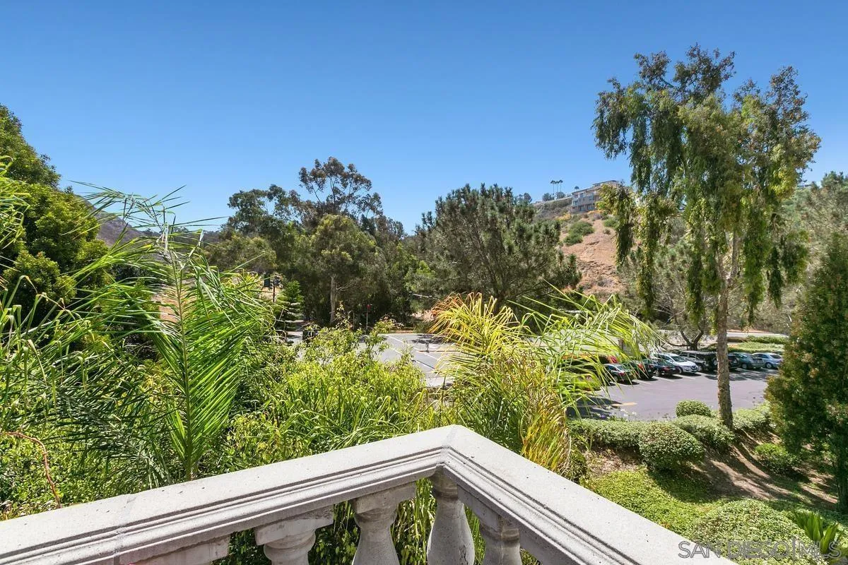 2848 Torrey Pines Road La Jolla, CA 92037 - Photo 4 of 19 a view of a balcony with a tree