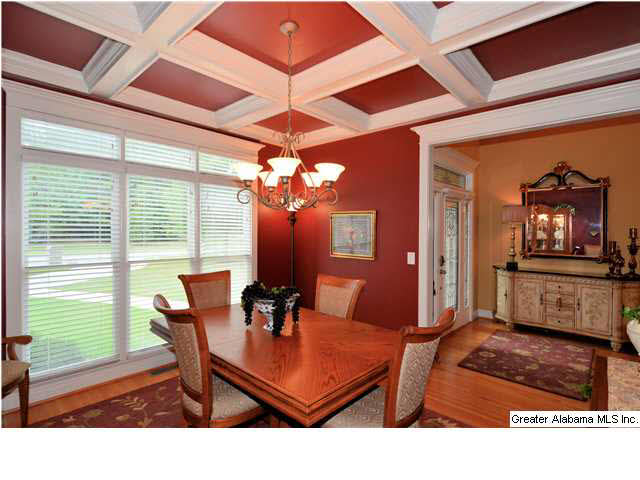 7002 Indian Ridge Drive Pelham, AL 35124 - Photo 4 of 32