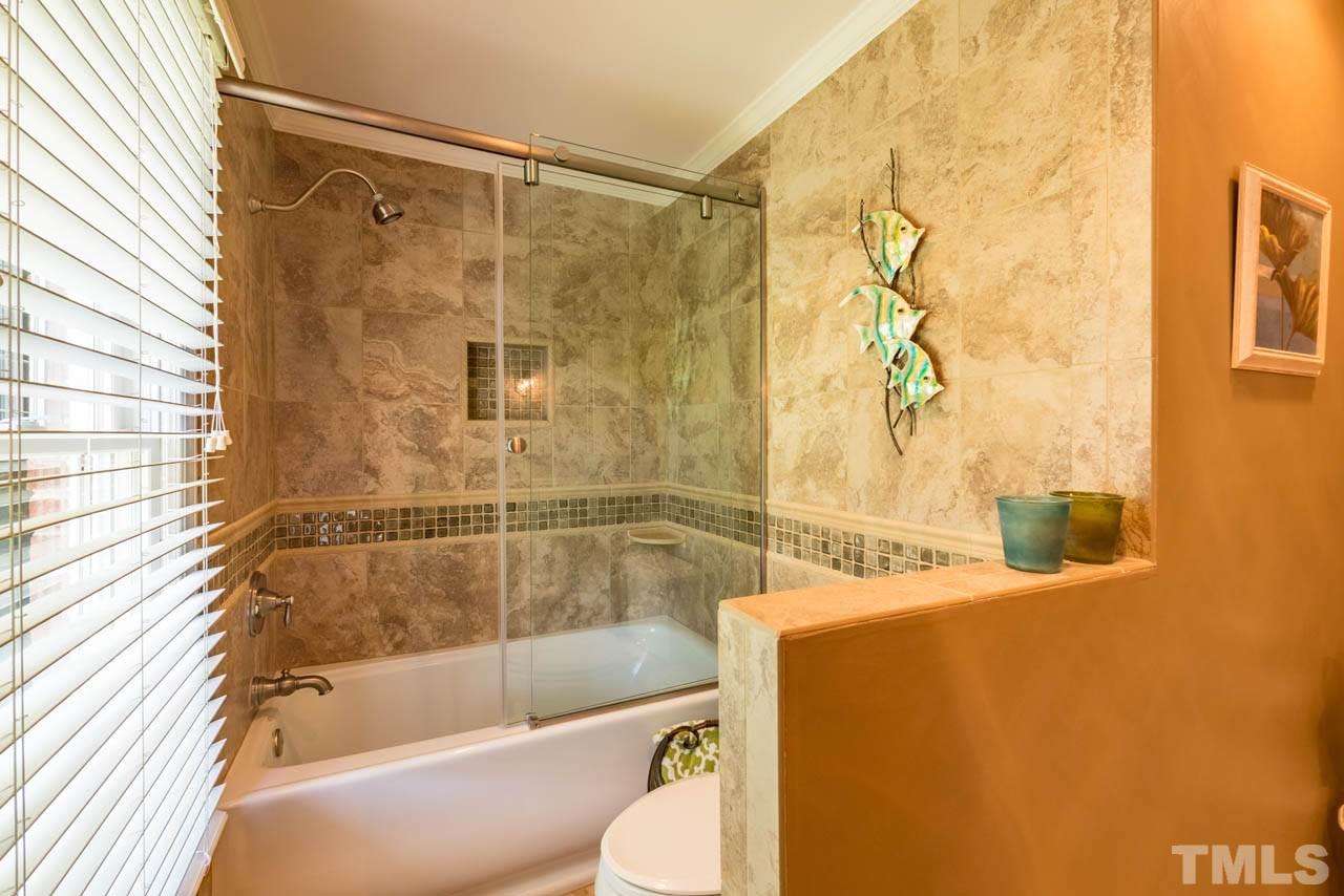 10517 Tree Bark Court Raleigh, NC 27613 - Photo 19 of 25