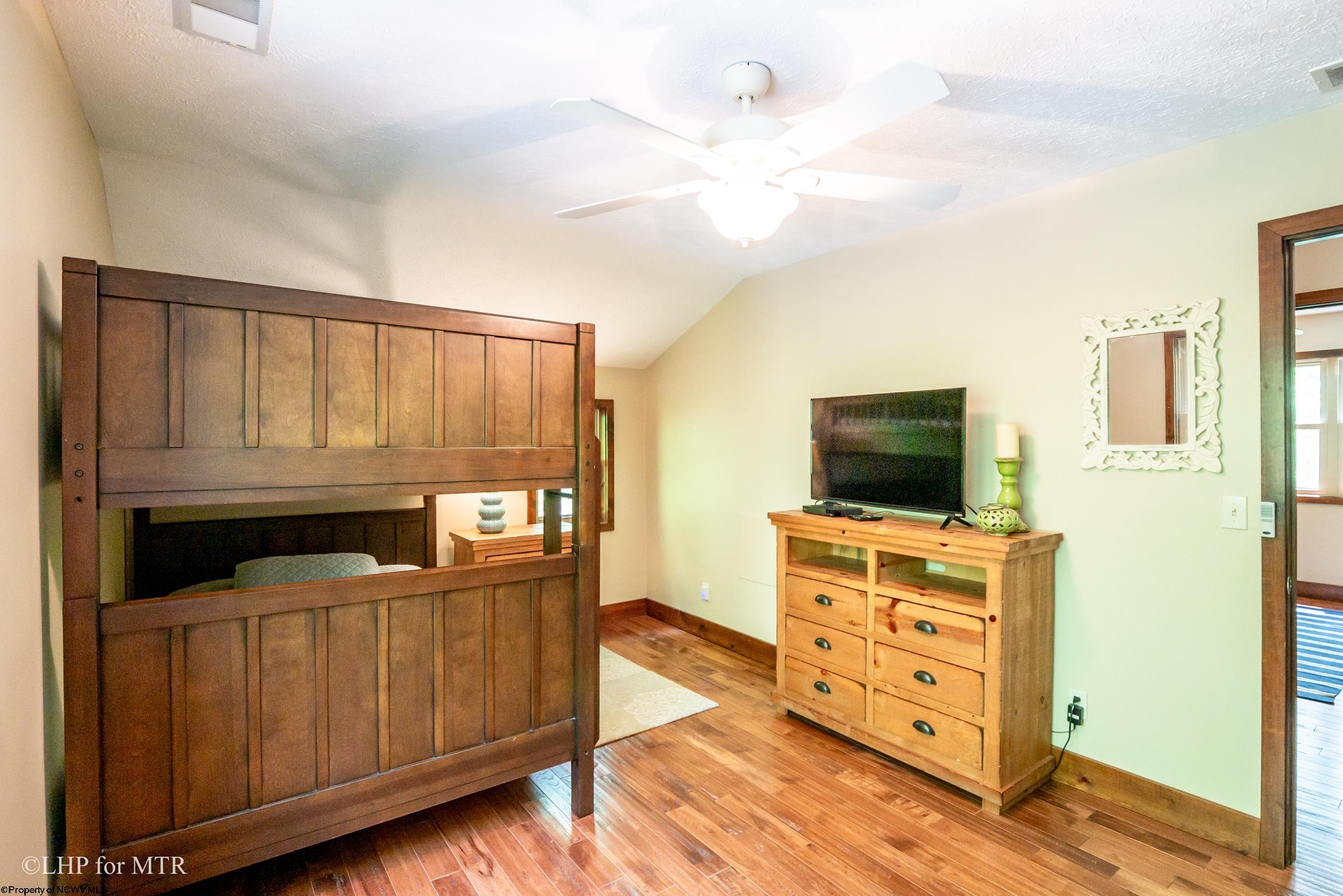 434 Cabin Mountain Road Davis, WV 26260 - Photo 32 of 47 Gallery Image 32