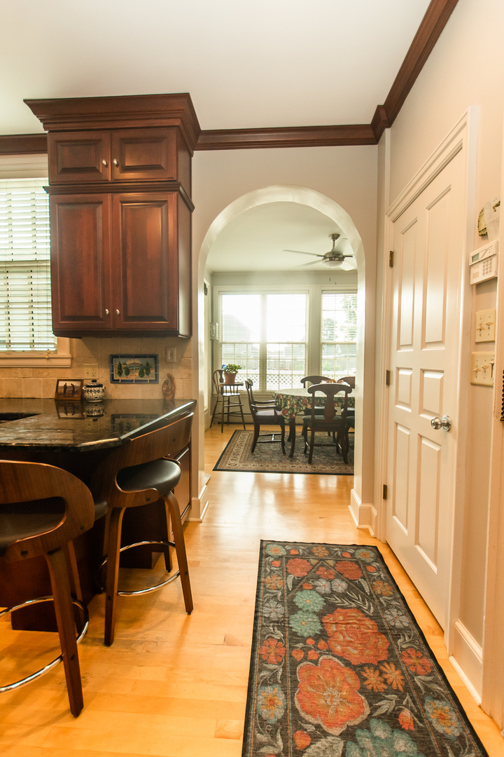 223 East Boyd Street Dixon, IL 61021 - Photo 4 of 74