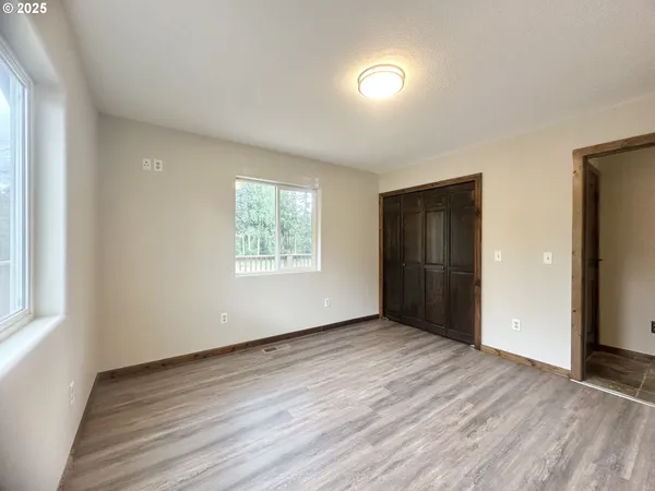 $1,150,000 | 19400 South Frank Road, Colton, OR 97017