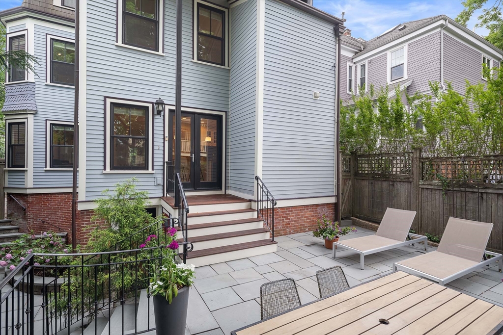 85 Upland Road Cambridge, MA 02140 - Photo 41 of 42