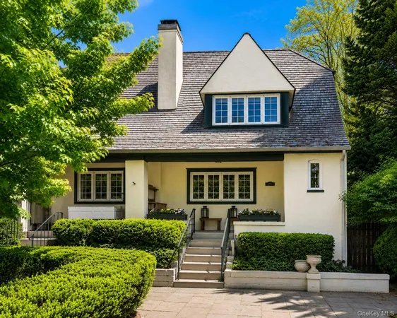$10,000 | 6 Kensington Terrace, Bronxville, NY 10708