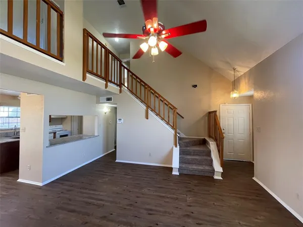 $1,899 | 1218 Greenbriar Lane, Lancaster, TX 75146