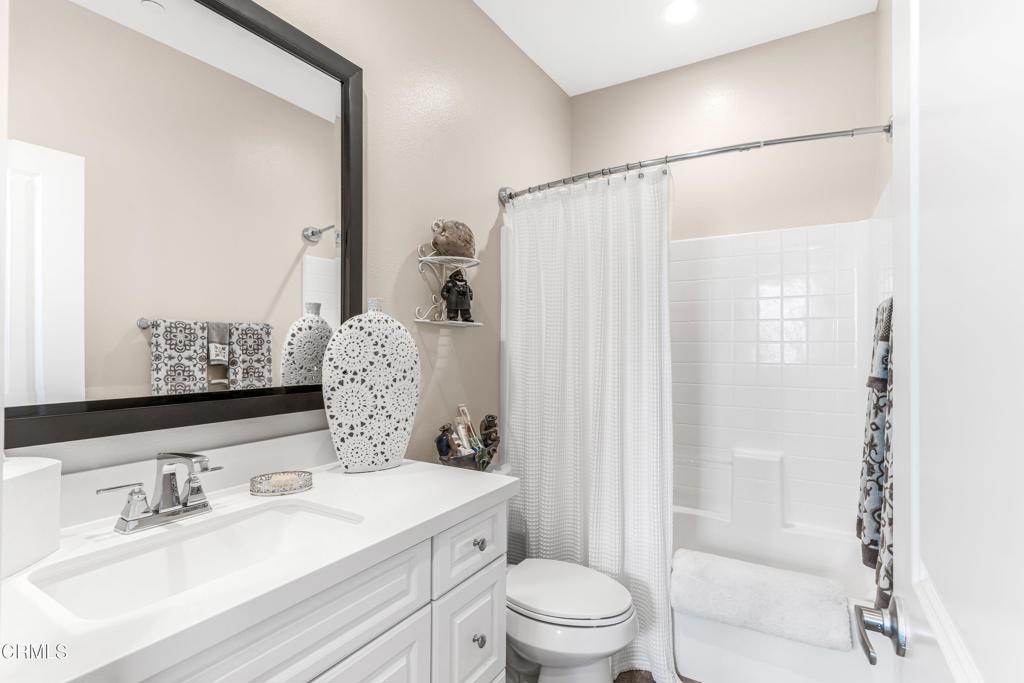 3729 Islander Walk Oxnard, CA 93035 - Photo 17 of 35 Gallery Image 17