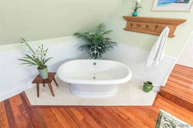 a view of a living room