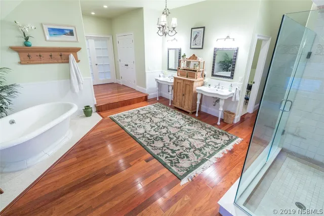 a living room with a rug floor and a rug