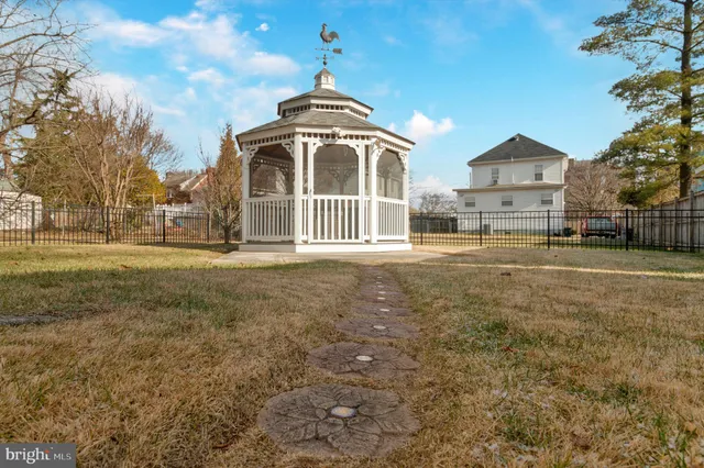 $844,900 | 5505 43rd Avenue, Hyattsville, MD 20781