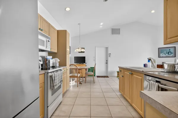 $580,000 | 5176 Ventura Drive, Unit 5176, Delray Beach, FL 33484