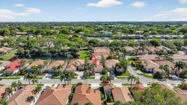 $580,000 | 5176 Ventura Drive, Unit 5176, Delray Beach, FL 33484
