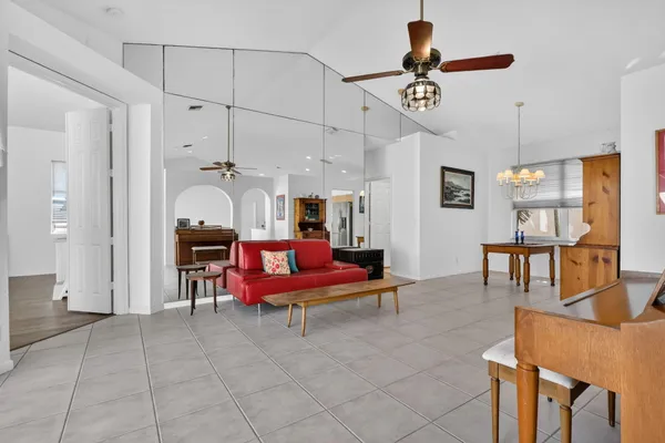 $580,000 | 5176 Ventura Drive, Unit 5176, Delray Beach, FL 33484