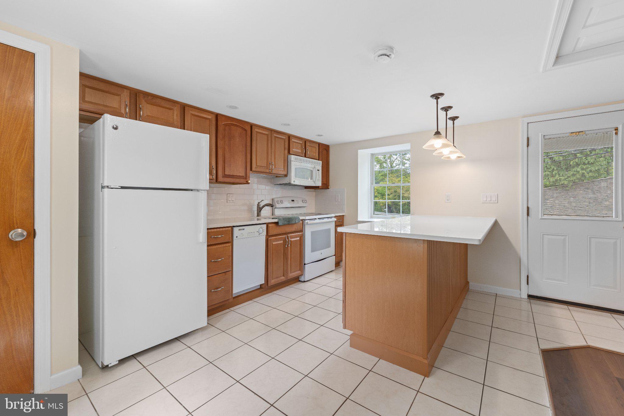 180 Buck Road Southampton, PA 18966 - Photo 21 of 24 Gallery Image 21