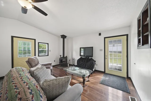 $149,900 | 2718 Page Avenue, Jackson, MI 49203