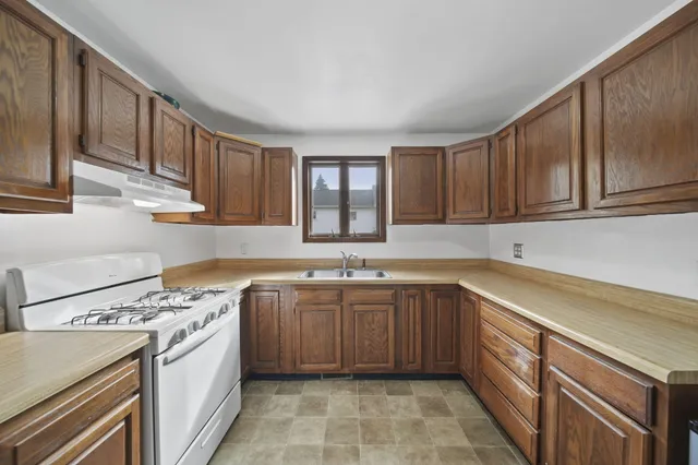 $149,900 | 2718 Page Avenue, Jackson, MI 49203