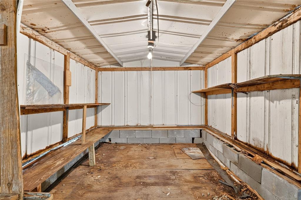 6141 Southeast Babb Road Belleview, FL 34420 - Photo 16 of 33 Gallery Image 16