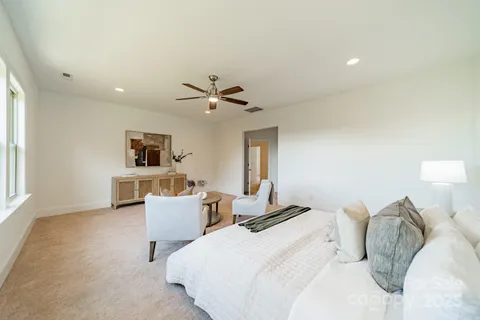 $790,000 | 521 Vine Street, Fort Mill, SC 29707