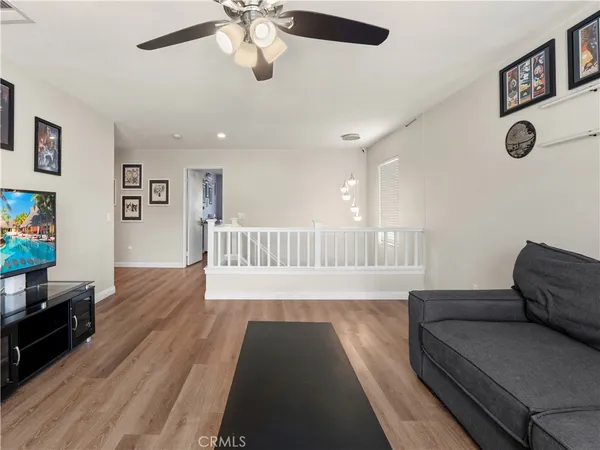 $899,999 | 30623 Beryl Place, Castaic, CA 91384