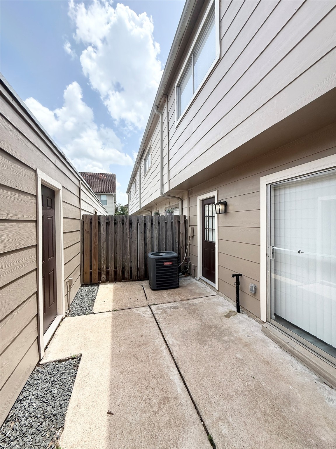 1477 Springrock Lane, Unit 12 Houston, TX 77055 - Photo 24 of 24 a view of a house