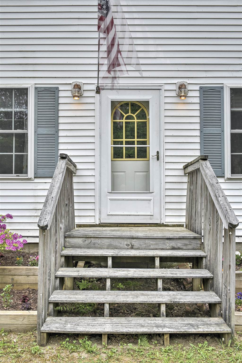241 Rhododendron Road Fitzwilliam, NH 03447 - Photo 3 of 39