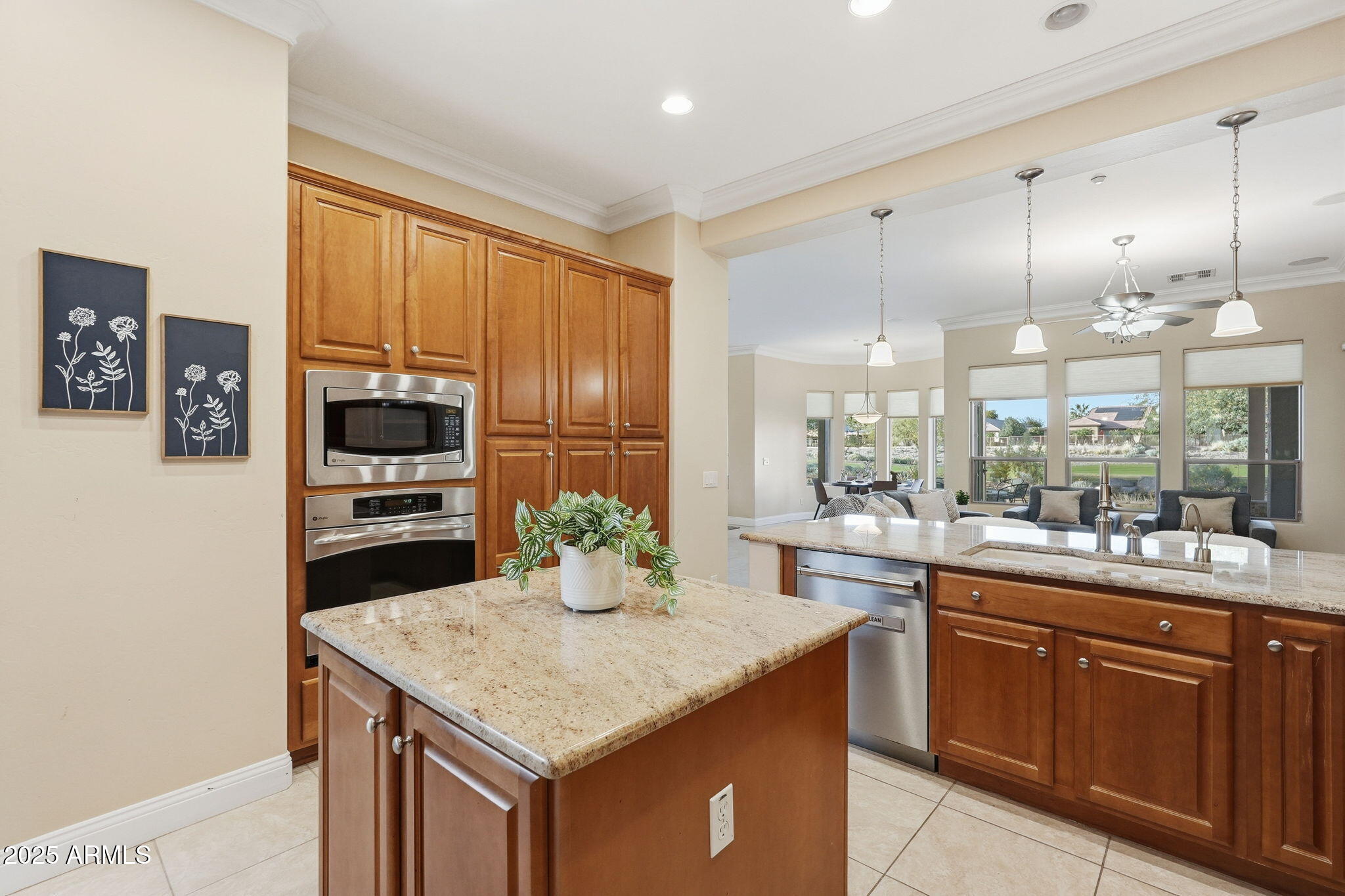12950 West Red Fox Road Peoria, AZ 85383 - Photo 14 of 58 Kitchen- GR
