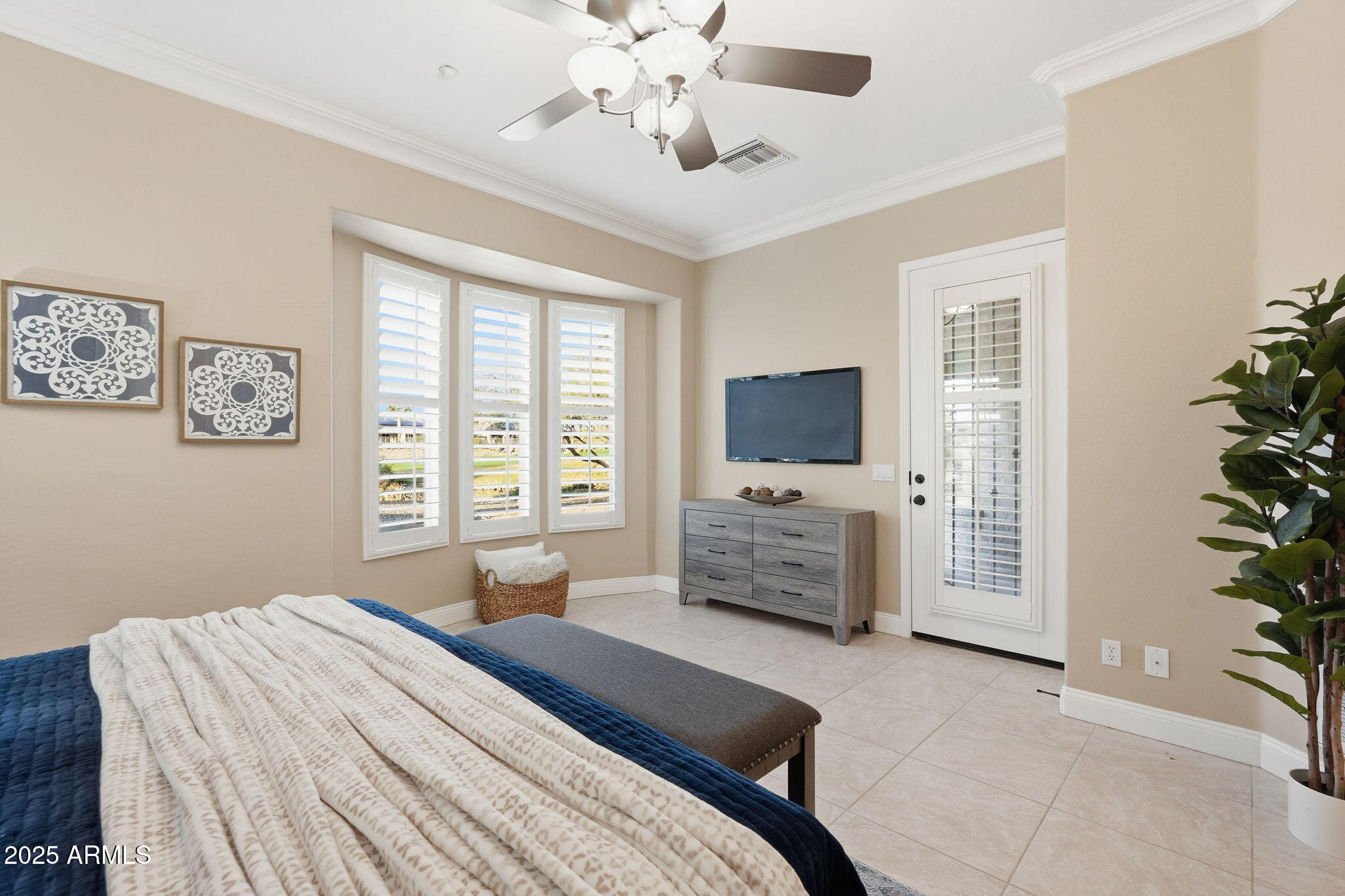 12950 West Red Fox Road Peoria, AZ 85383 - Photo 24 of 58 Primary Suite3