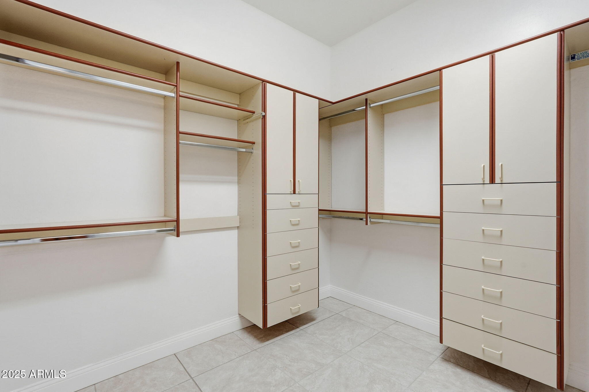 12950 West Red Fox Road Peoria, AZ 85383 - Photo 27 of 58 Primary Closet