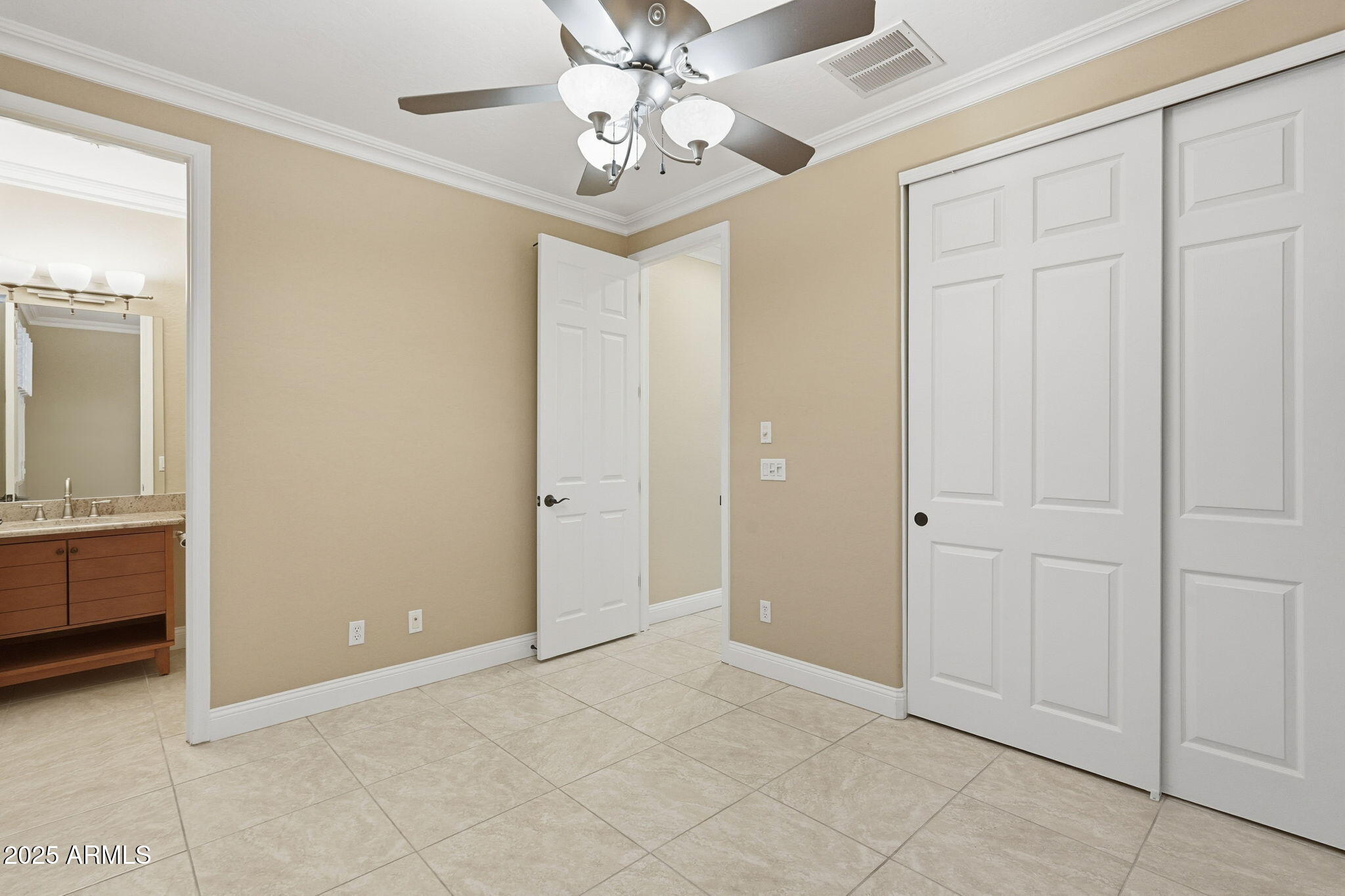 12950 West Red Fox Road Peoria, AZ 85383 - Photo 29 of 58 Guest Bed2