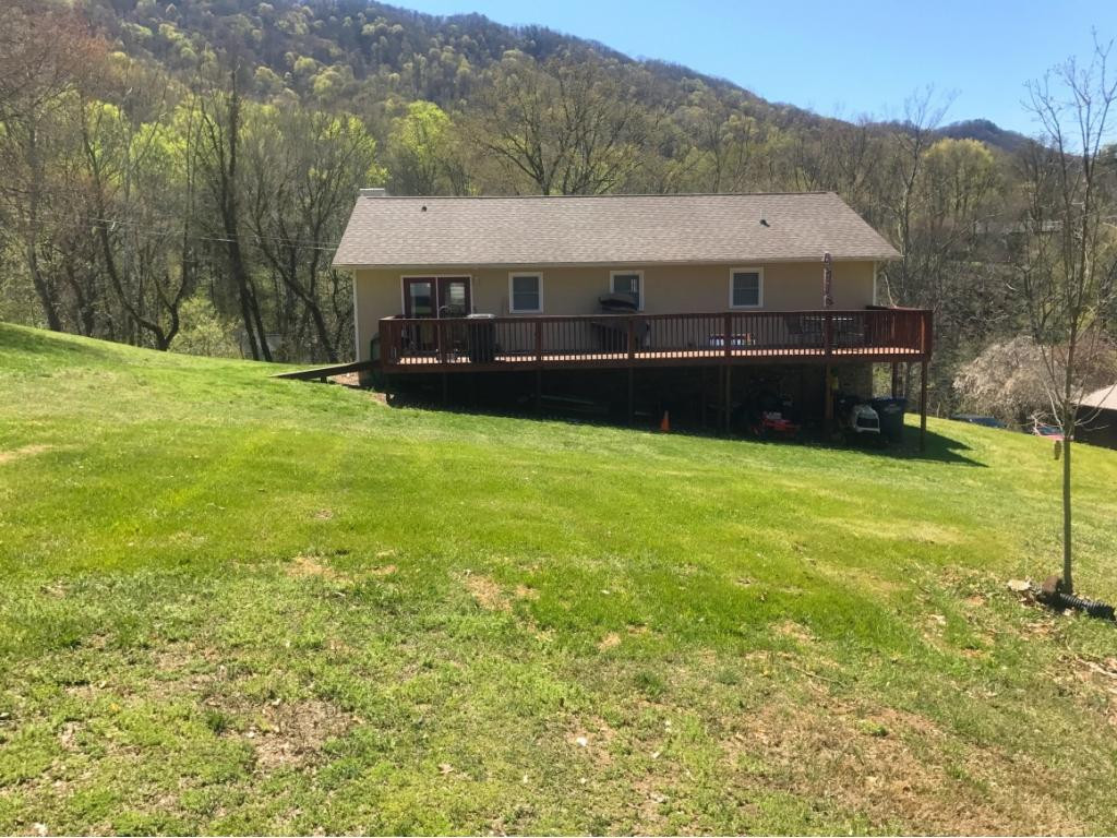 1216 Ambleside Road Kingsport, TN 37660 - Photo 20 of 20 Photo 20