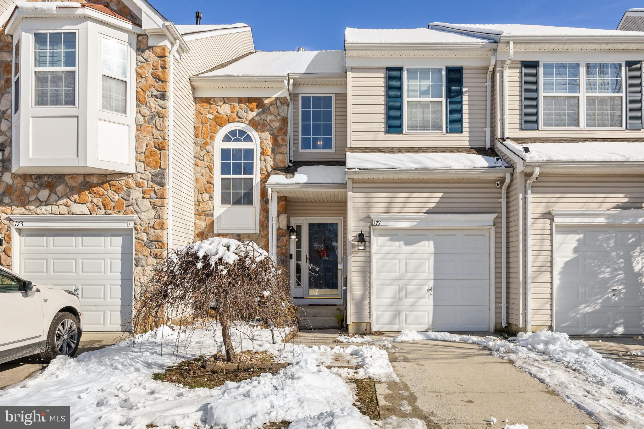 171 Rittenhouse Drive Woodbury, NJ 08096 - Photo 2 of 27