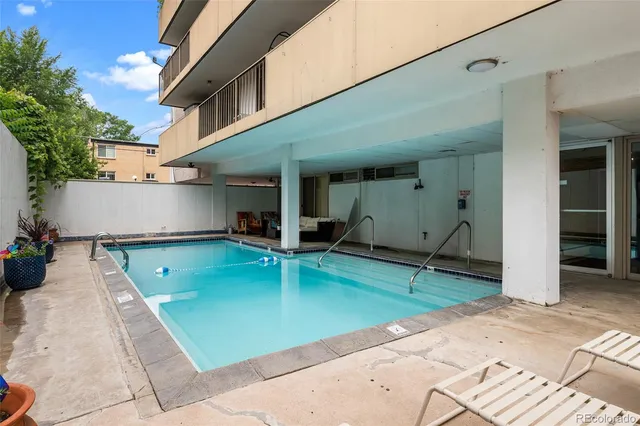 $2,049 | 799 Dahlia Street, Unit 501, Denver, CO 80220