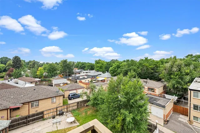 $2,049 | 799 Dahlia Street, Unit 501, Denver, CO 80220