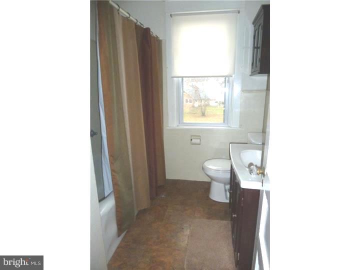 315 East Providence Road Aldan, PA 19018 - Photo 19 of 25 Bathroom