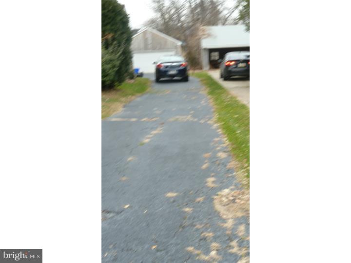 315 East Providence Road Aldan, PA 19018 - Photo 4 of 25 Driveway