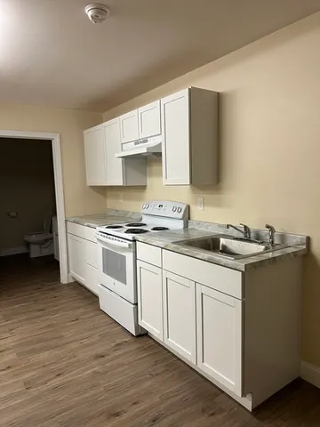 $1,400 | 13 B Waushacum Avenue, Unit 2, Sterling, MA 01564