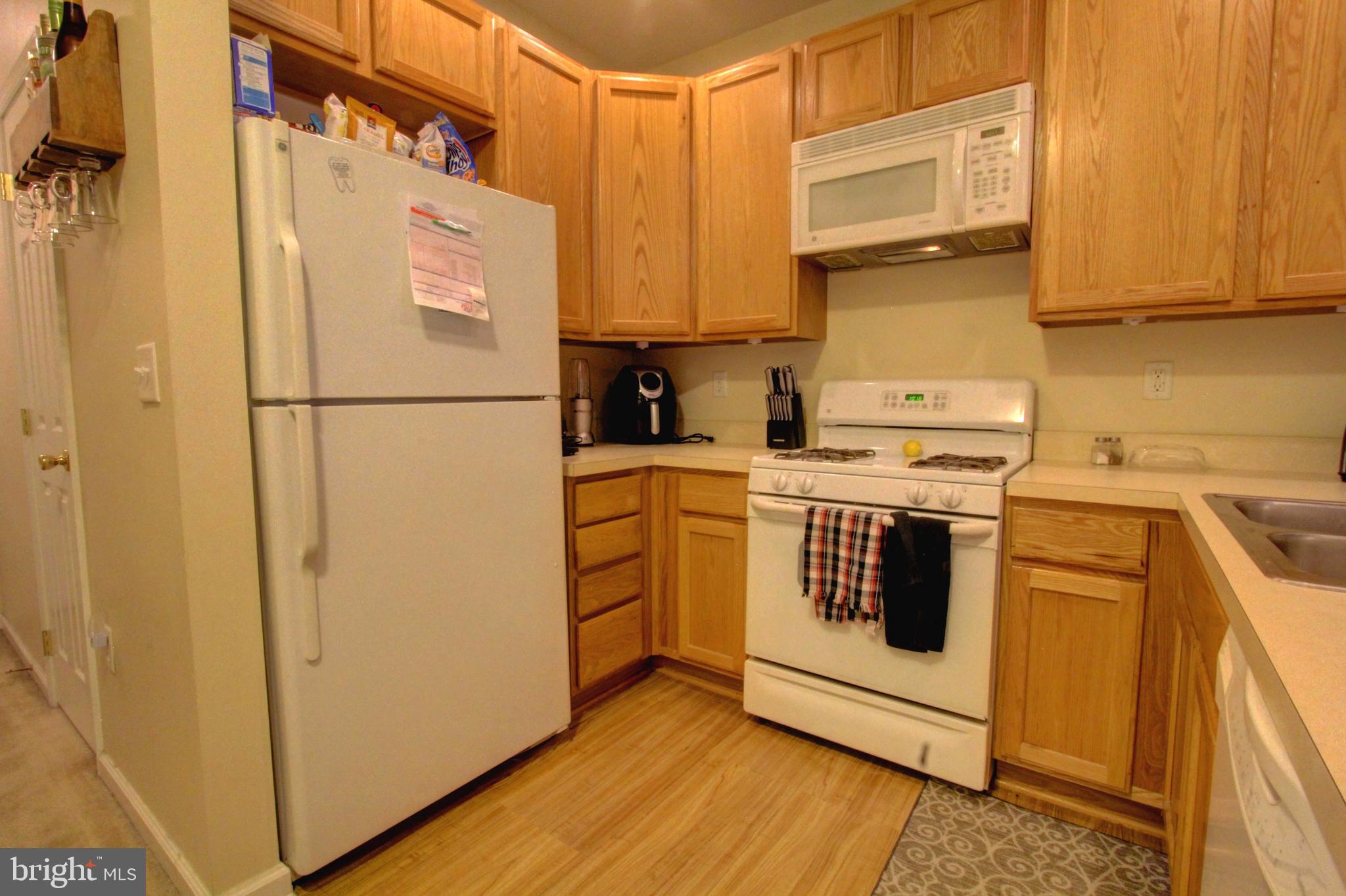 13 Turtle Court Delanco, NJ 08075 - Photo 8 of 14