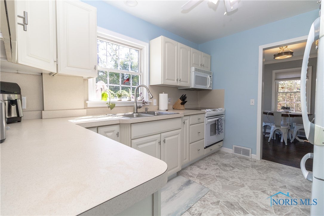 2516 Aldringham Road Toledo, OH 43606 - Photo 17 of 48 Gallery Image 17